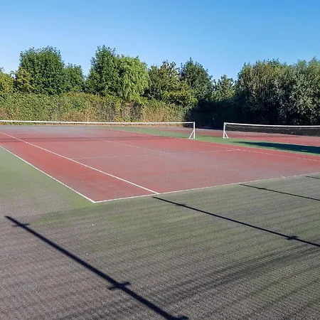 Hébergement de vacances Beluga With Parking And Shared Pool By Interhome *